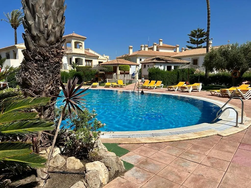 Casa De Familia Vera Coast Apartment
